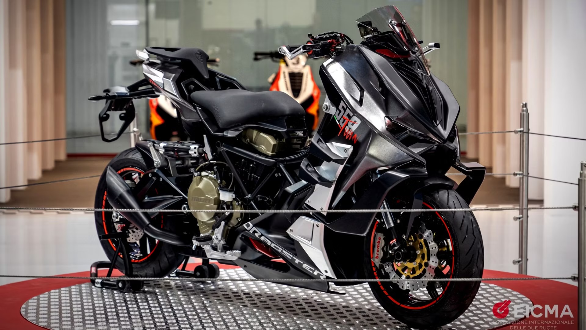 Dragster 559 Twin: The Ultimate Fusion of Style and Power