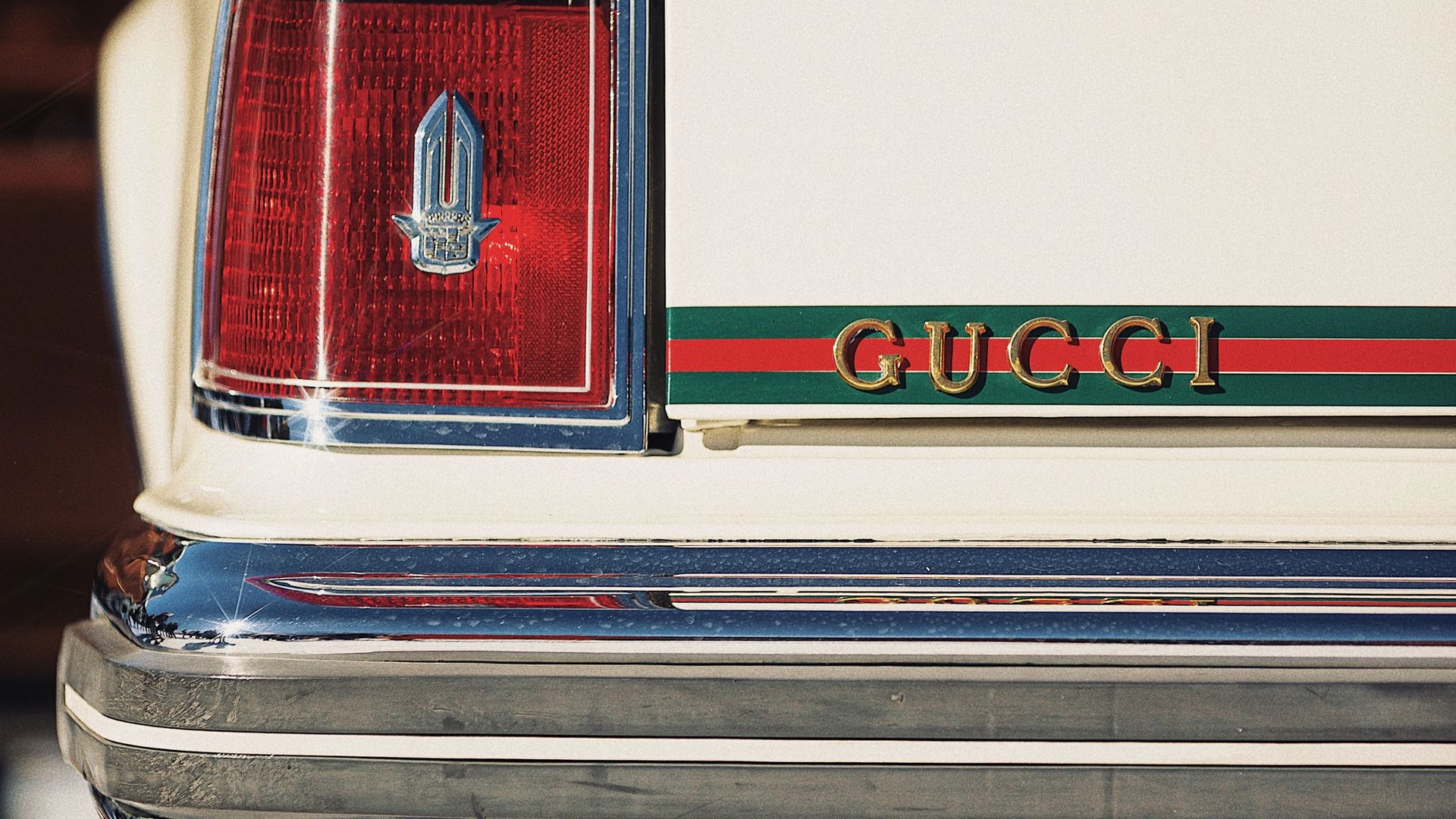 The Cadillac Seville ‘Gucci Edition’: A Luxurious Fusion of Fashion and Automotive Design