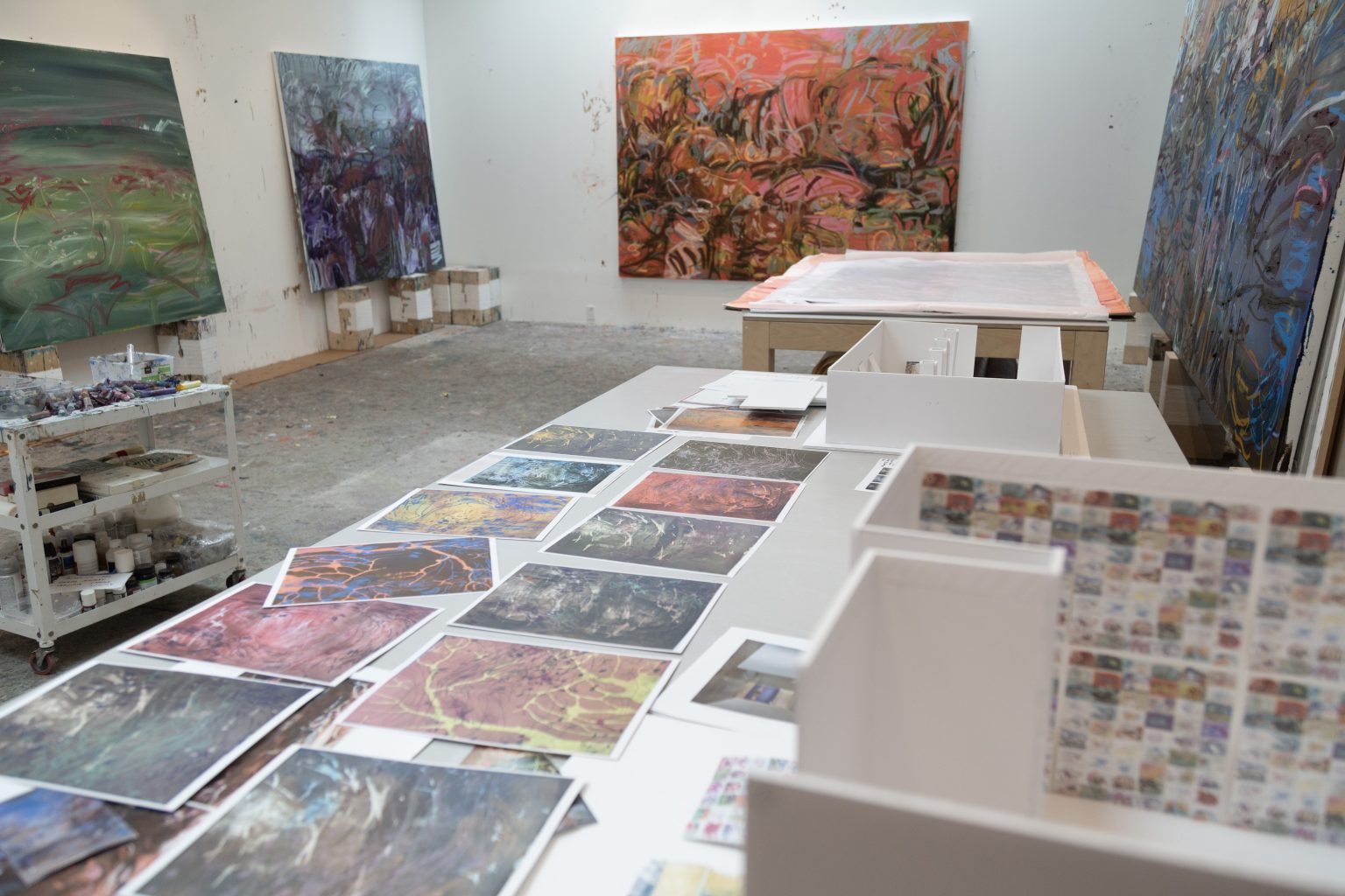 Janaina Tschäpe’s Exhibition “A Sky Filled with Clouds and the Smell of Blood Oranges