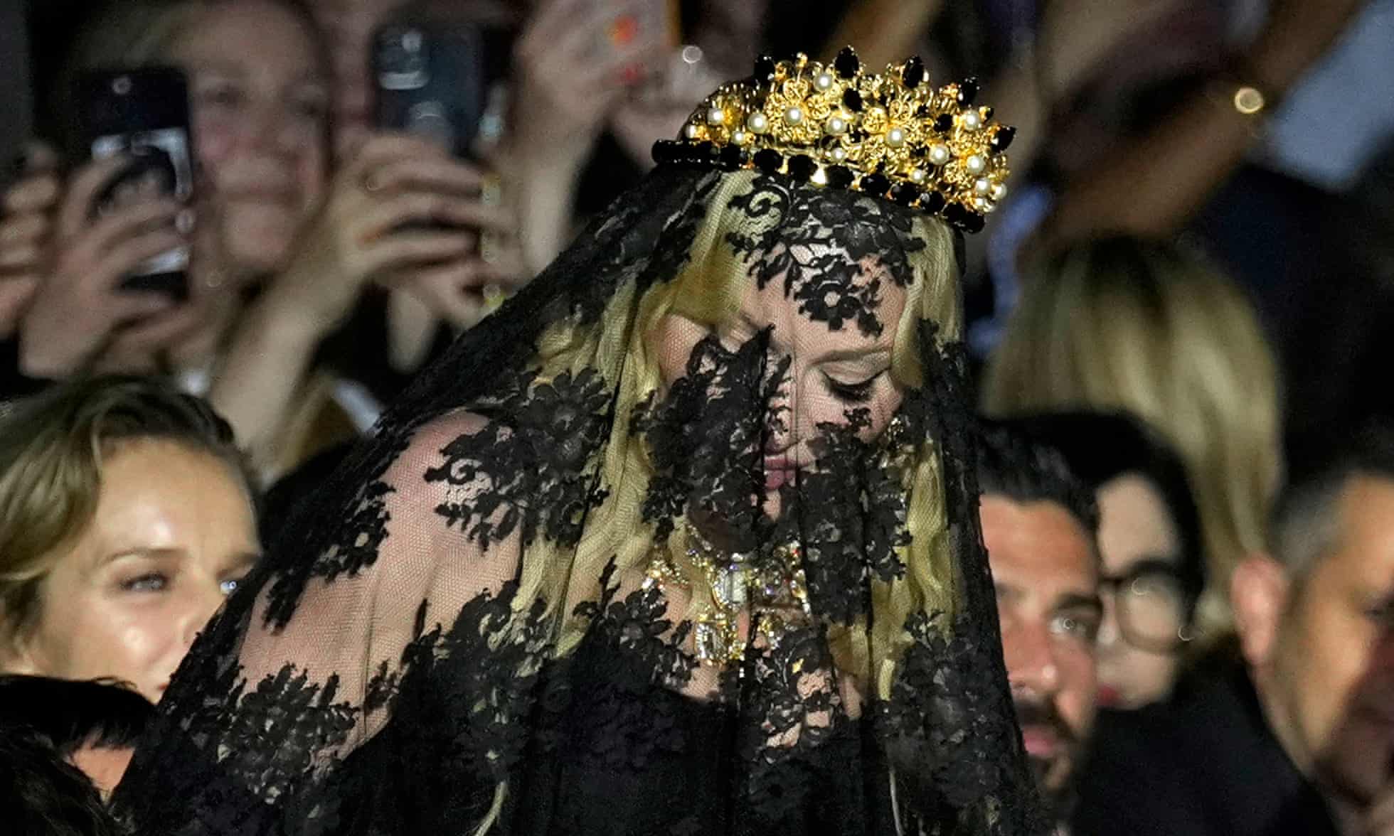 Madonna Given Standing Ovation at Dolce & Gabbana’s Milan Tribute Show