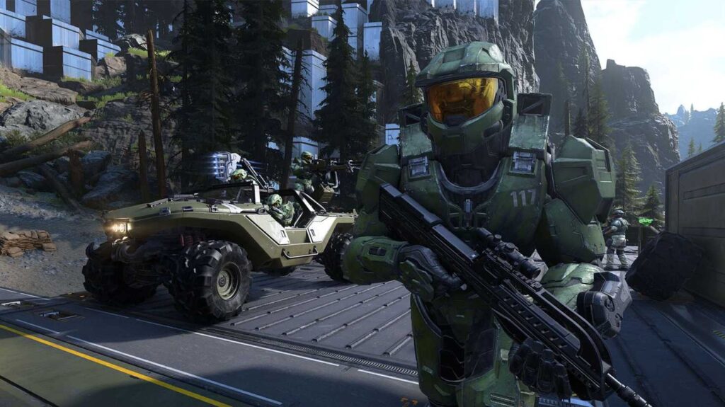 Halo Infinite gameplay showcasing the new MA5K Avenger weapon and third-person camera mode introduced in Brute Force