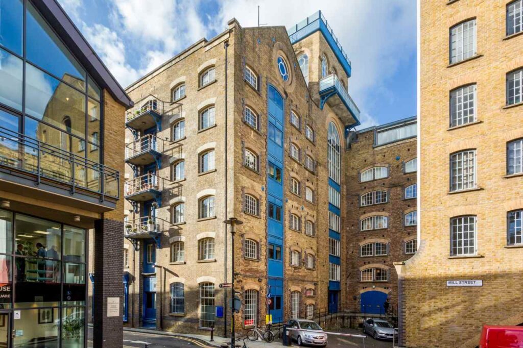 A luxurious penthouse in a converted Victorian warehouse, once used as Fagin’s hideout in the 1968 film Oliver!