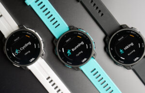 UNA Watch modular smartwatch showcasing easy access to internal components for enhanced repairability and customization