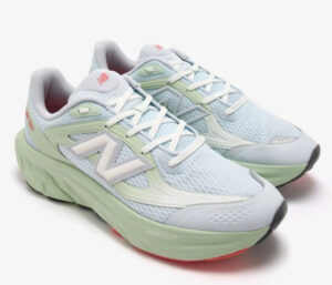 The New Balance Fresh Foam 800 running shoe, featuring a sleek design, Fresh Foam cushioning, and durable outsole traction