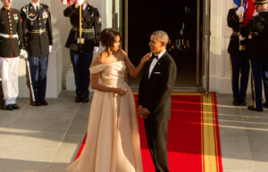 The Obamas unveiled their official White House portraits, commemorating their time in office and contributions (2021)