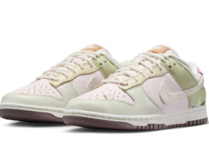 Wmns Nike Dunk Low “Mushrooms” featuring beige leather, brown suede overlays, and subtle green accents on gum sole