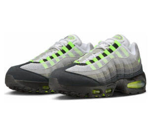 Nike Air Max 95 Neon 2025 edition with gradient gray upper and volt green accents