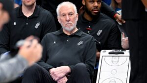 Gregg Popovich steps down as Spurs head coach