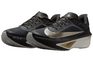 Nike Zoom Fly 6 running shoe in Medium Ash and Summer White colorway, inspired by Jakob Ingebrigtsen’s race style