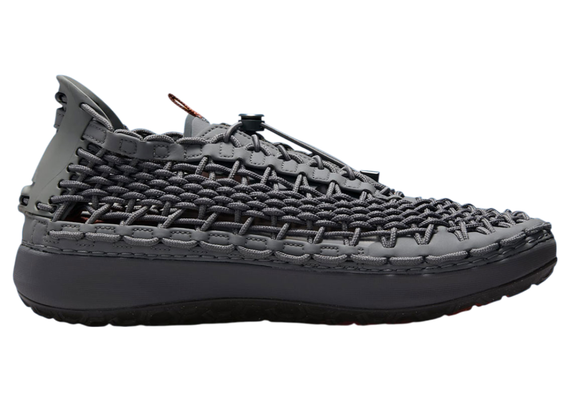 Nike ACG WaterCat+ Iron Grey / Anthracite shoe with woven upper, drawcord lacing, and rugged hydro-grip outsole