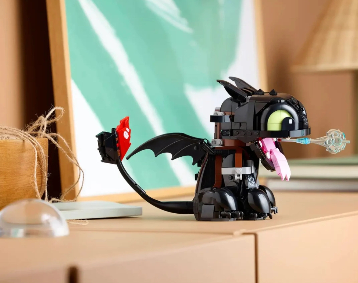 From Screens to Bricks: Toothless Takes Flight Again in LEGO’s Adult Tribute to a Beloved Dragon