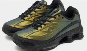 Nike Shox Ride 2 Olive Flak shoe with four-column heel system in military green, side and rear view