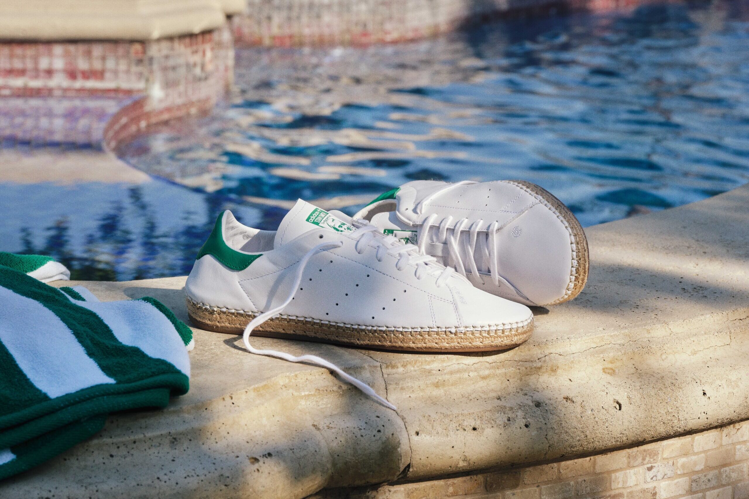 CLOT x adidas Stan Smith “Cloud White/Green”: A Cultural Dialogue in Minimalist Form