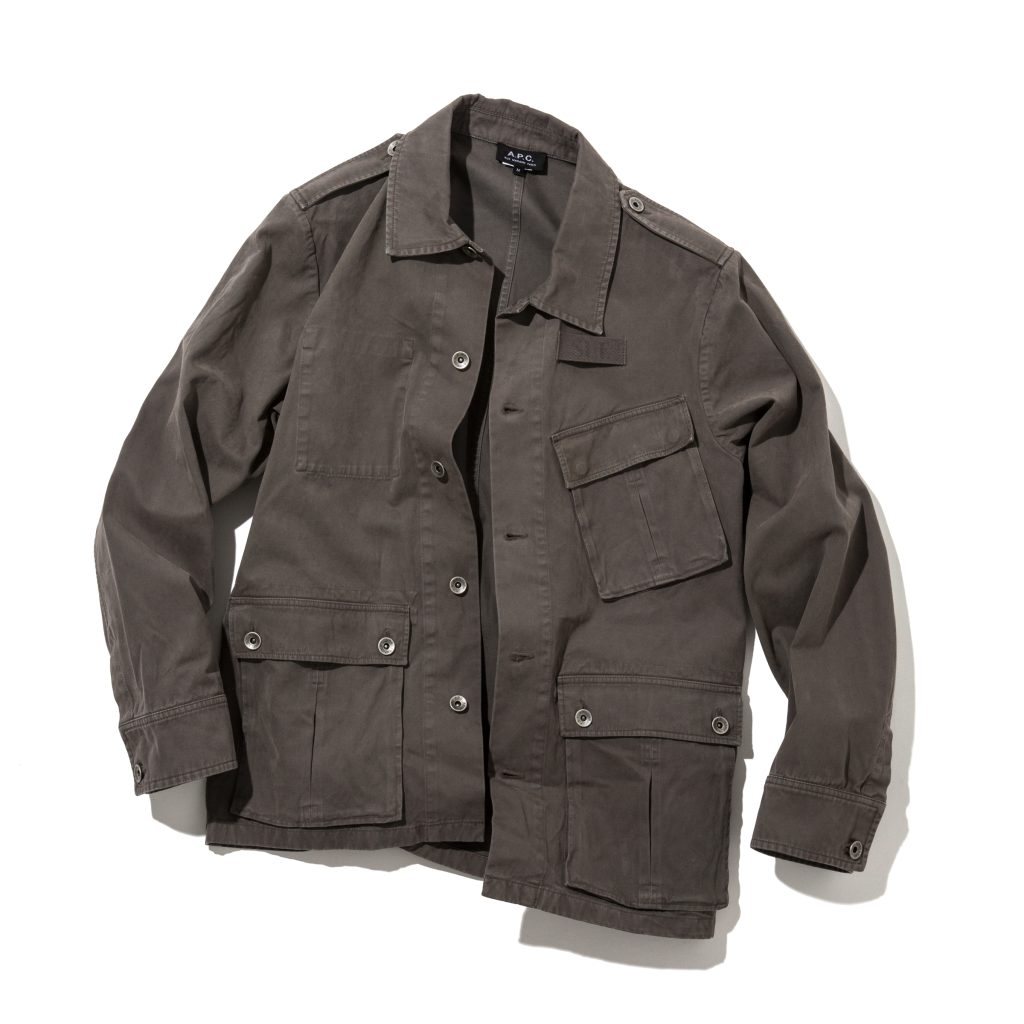 A.P.C. Veste Sideways jacket in muted grey, featuring multiple flap pockets, epaulets, and snap button details
