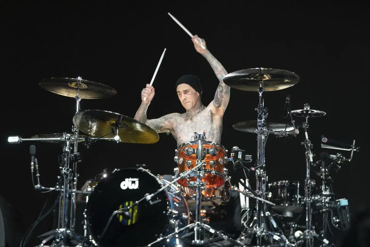Jump (feat. Steve Vai & Travis Barker): Coca-Cola’s Anthem for the FIFA World Cup