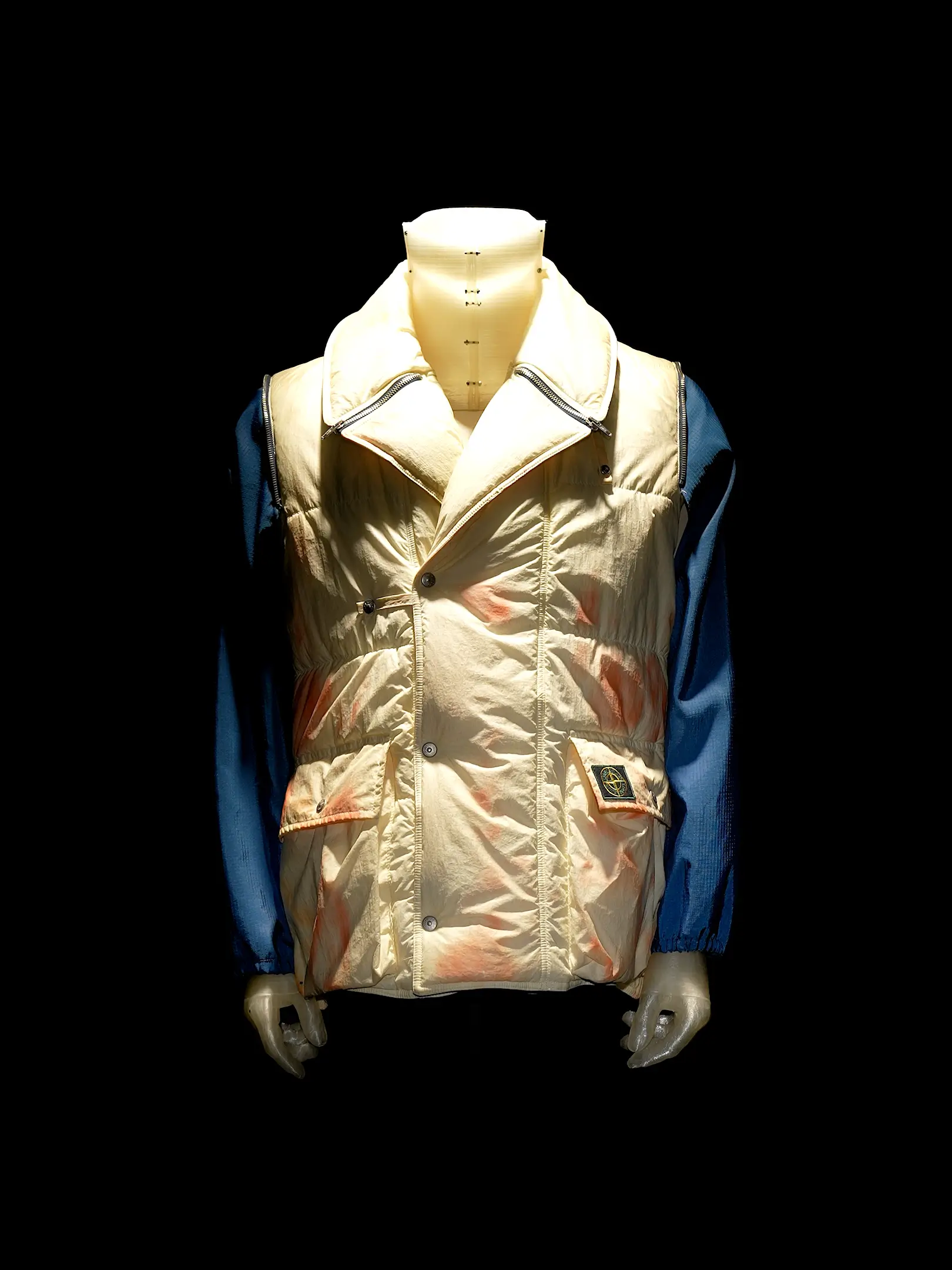 Vintage Stone Island thermosensitive Ice Fabric vest from AW 1988–1989 in nylon ripstop, featuring padded construction, snap-button front, compass badge, and subtle heat-reactive color shifts across the surface